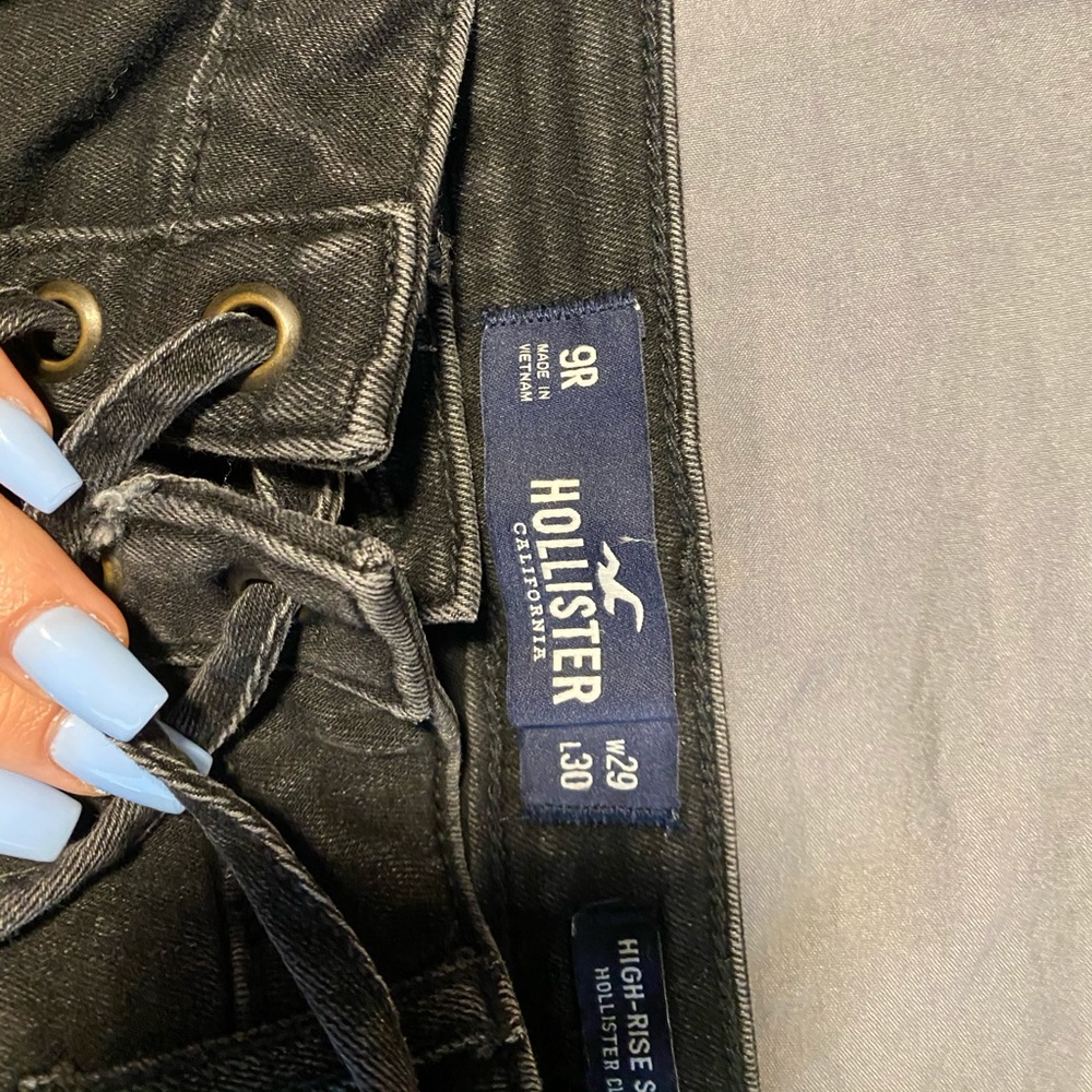 Black Hollister jeans